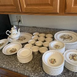 Vintage Dish Set