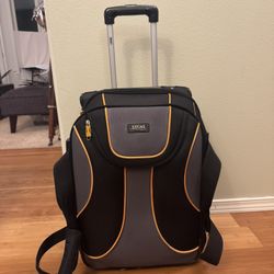 Lucas Original Soft Roller Luggage 20”