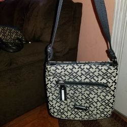 Crossbody purse