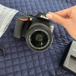 Nikon D3500 Digital Camera With Af-p Dx Nikkor 18-55mm F/3.5-5.6G 