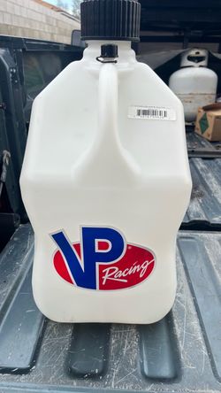 VP Racing 5.5 Gallon White Square Fuel Jug