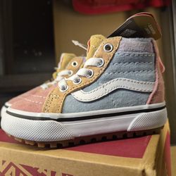 Vans Toddler Shoes Size 4c *NEW*