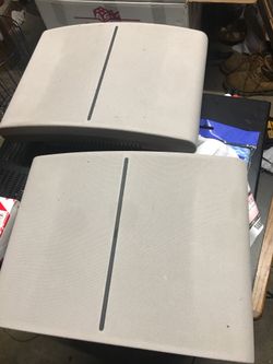 Yamaha wall speaker model ns a102