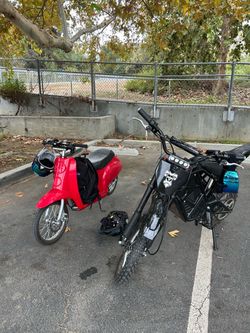 Modified razor moped