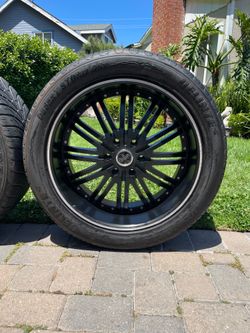 6 Lug Nut Rims & TIRES/ Rines & LLANTAS De 6 birlos (6x5.5) Size: 22”