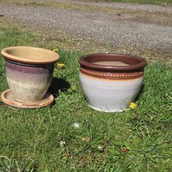 Good heavy planter pots.  garden pots flower pots. Indoor outdoor