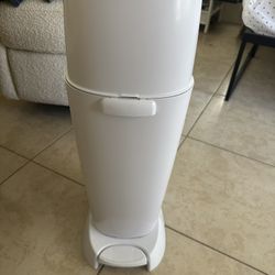 Diaper Genie 