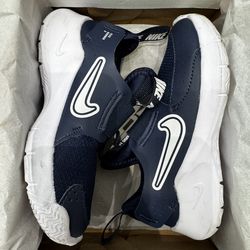 Boys Nike Sneakers size 10C