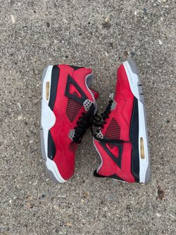 JORDAN 4 TORRO BRAVO SZ 11 NO BOX/BACK TAB BROKEN