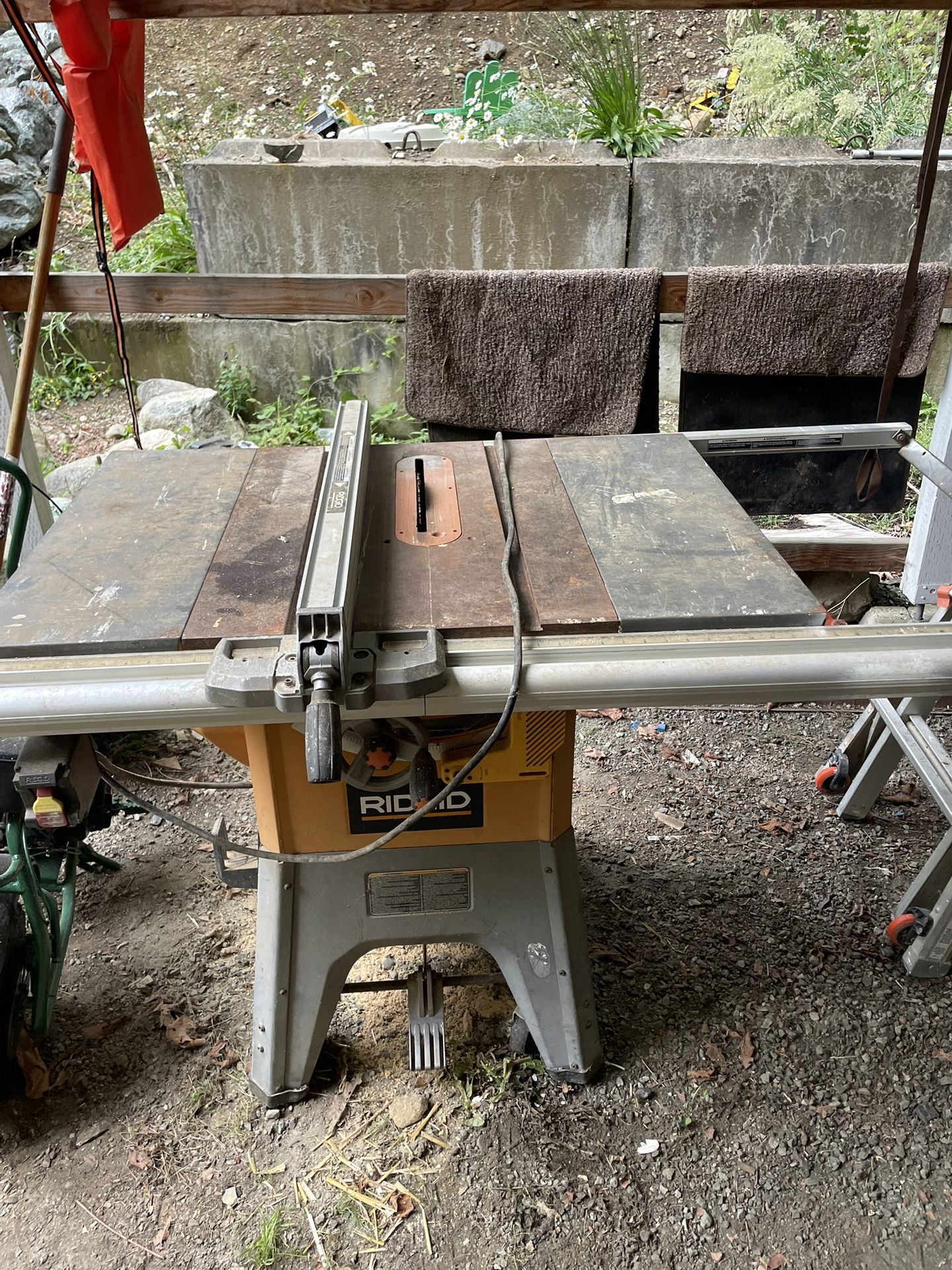Rigid Table Saw