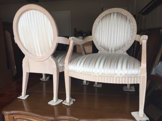 Pair of armed chairs