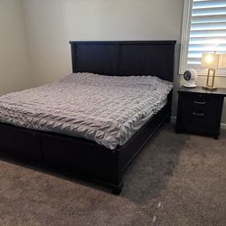 Bedroom set