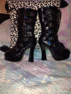Elle Melinoe Boots - Chunky Heel w/Buckles