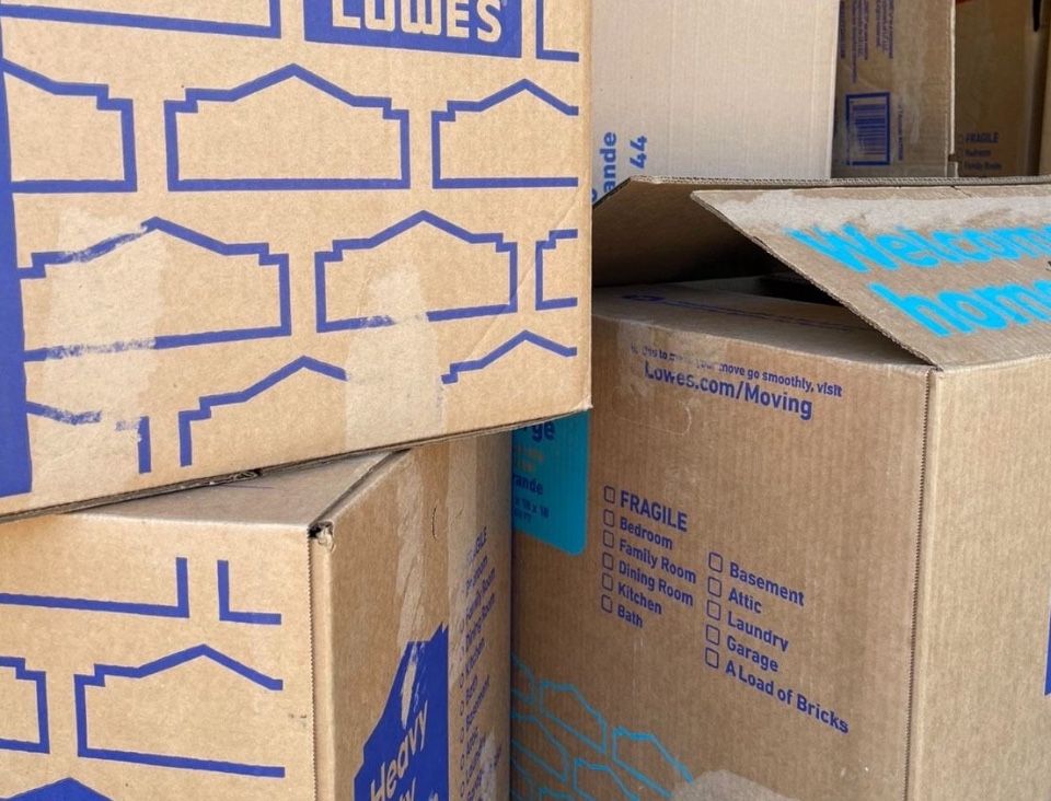 USED not ABUSED MOVING BOX 📦 BATCH $33.00