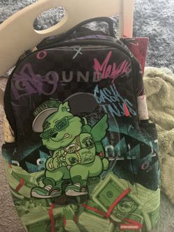 Spray ground backpack
