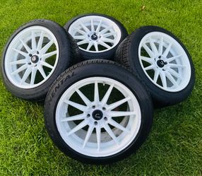 Wheels Cosmis 18x9.5 all 5x114.3
