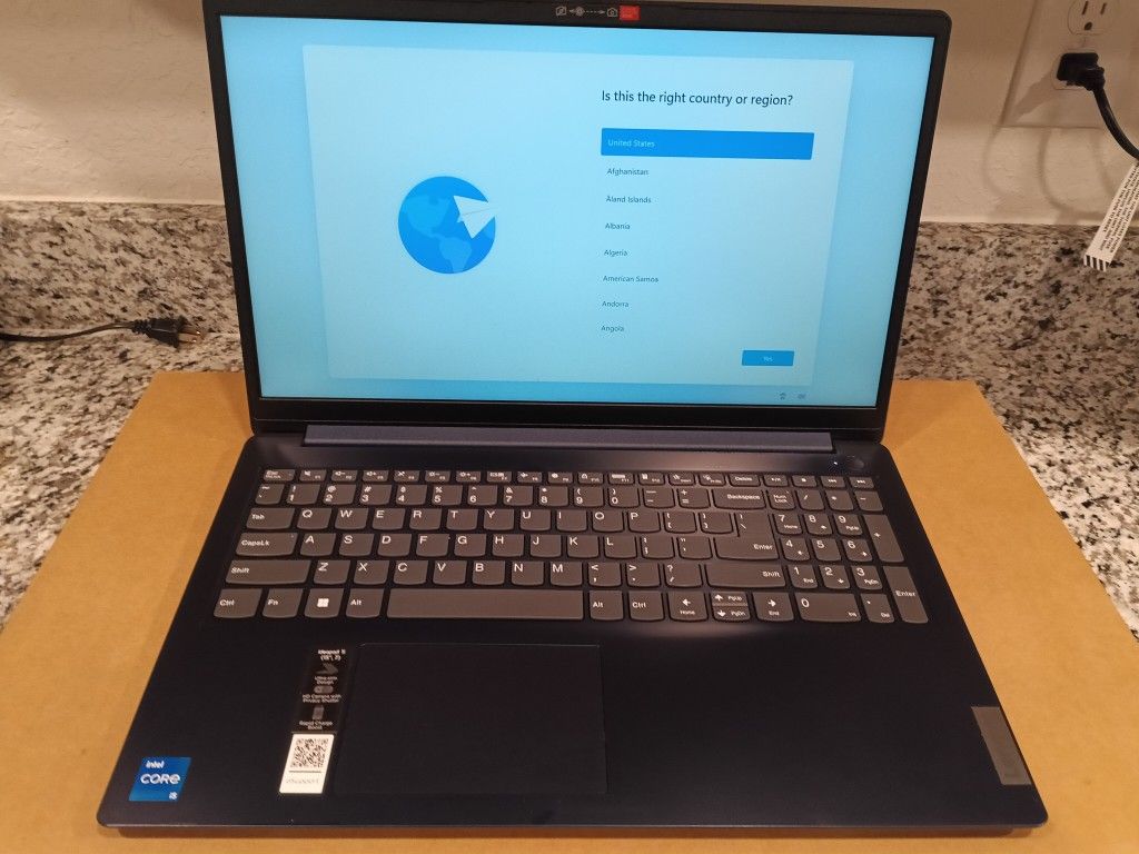 Laptop 