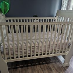 Pottery Barn Kids Crib 