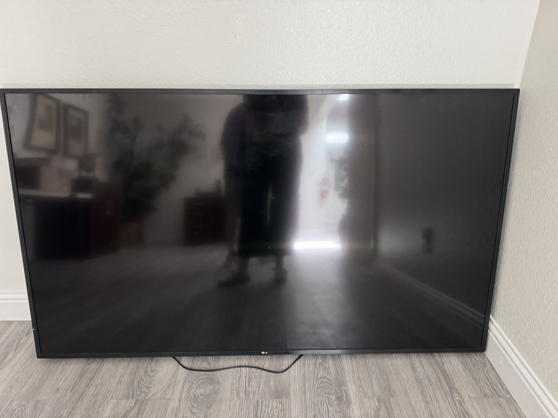 LG 70” TV