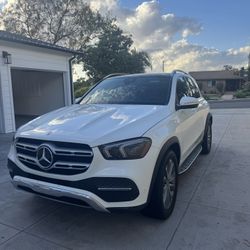 2020 Mercedes Benz GLE 350 4MATIC/CLEAN TITLE/PANO ROOF/36K MILES