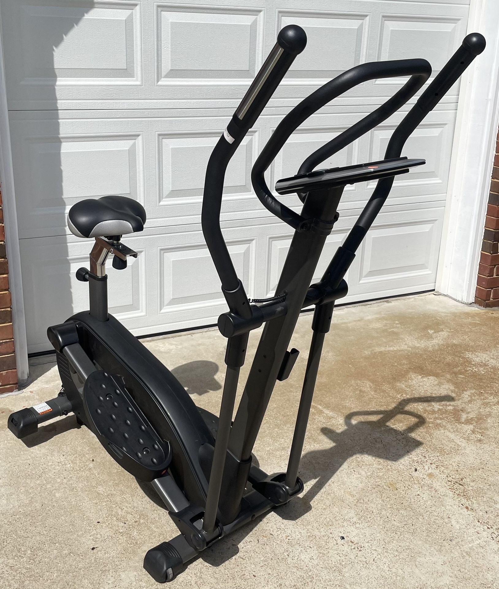 Stamina Avari Fitness Elliptical with Adjustable Seat
