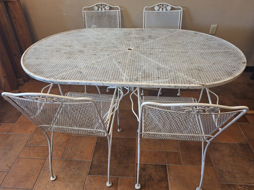Patio Set