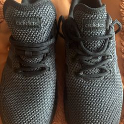 Adidas *New Never Worn Size 9