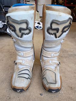Fox Instinct Boots Size 10