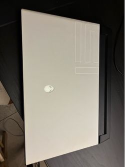 Alienware M15 R2 | i7-9750H | RTX 2060 | 16GB RAM