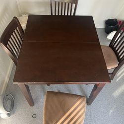 Wooden Dinning Table