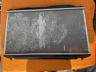 2006-2011 Honda Civic Si OEM Radiator