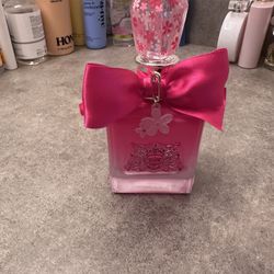 Viva La Juicy Petals Please Eau De Parfum Spray