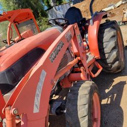 Kabota Tractor L3240 06 Model1500 Hrs Running Great 