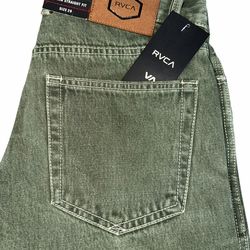 RVCA Men’s Size 29 Modern Straight Fit Jeans NWT Sage Green in Color- Retails $75