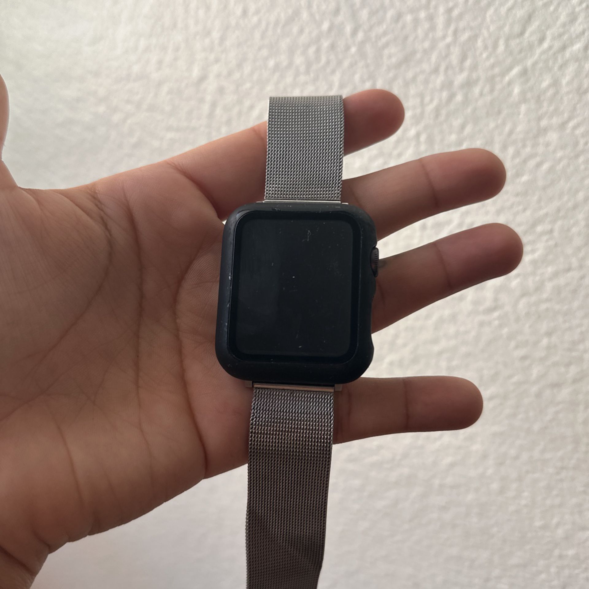 Apple Watch Series 3, 42mm 
