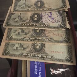 Paper Money One Paso