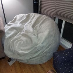 5ft Luvsac