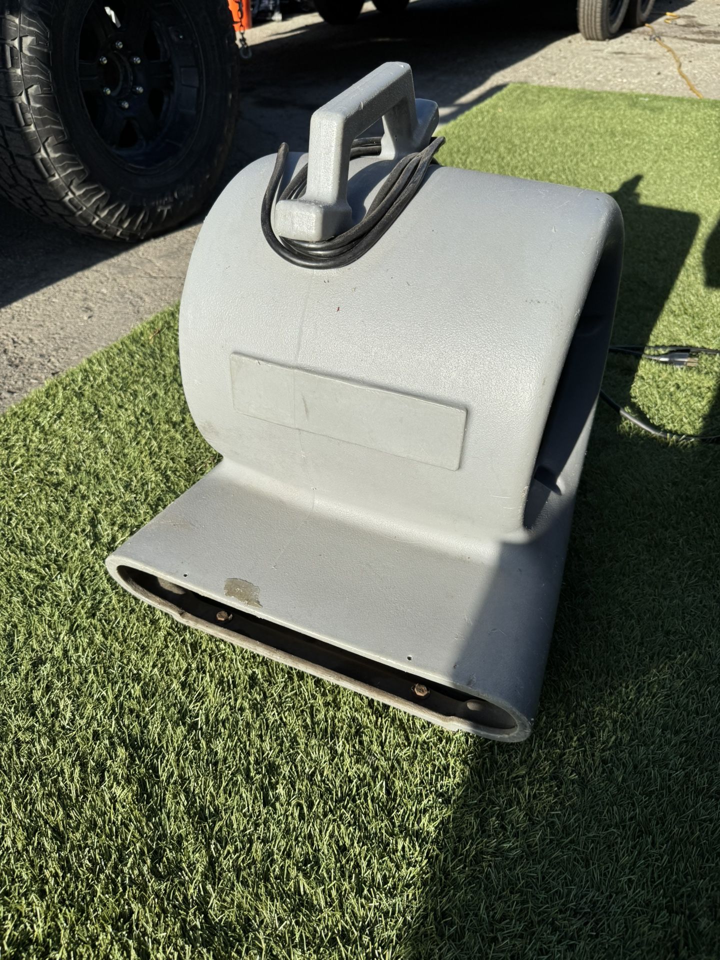 Industrial Carpet Fan