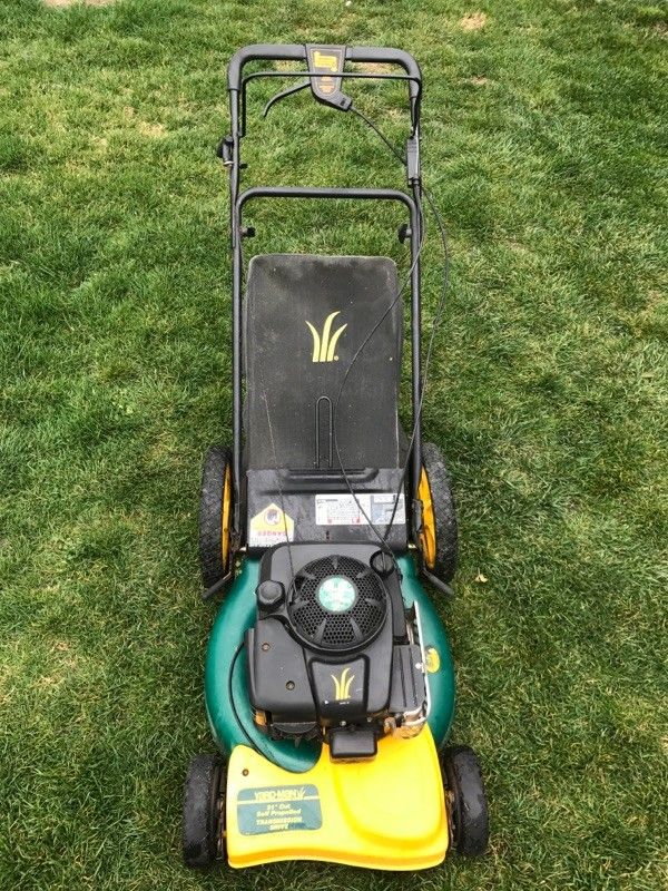 Lawn Mower - Yard Man 21" Cut, Self-Propelled, Transmission Drive, 6.5 HP OHV intek
