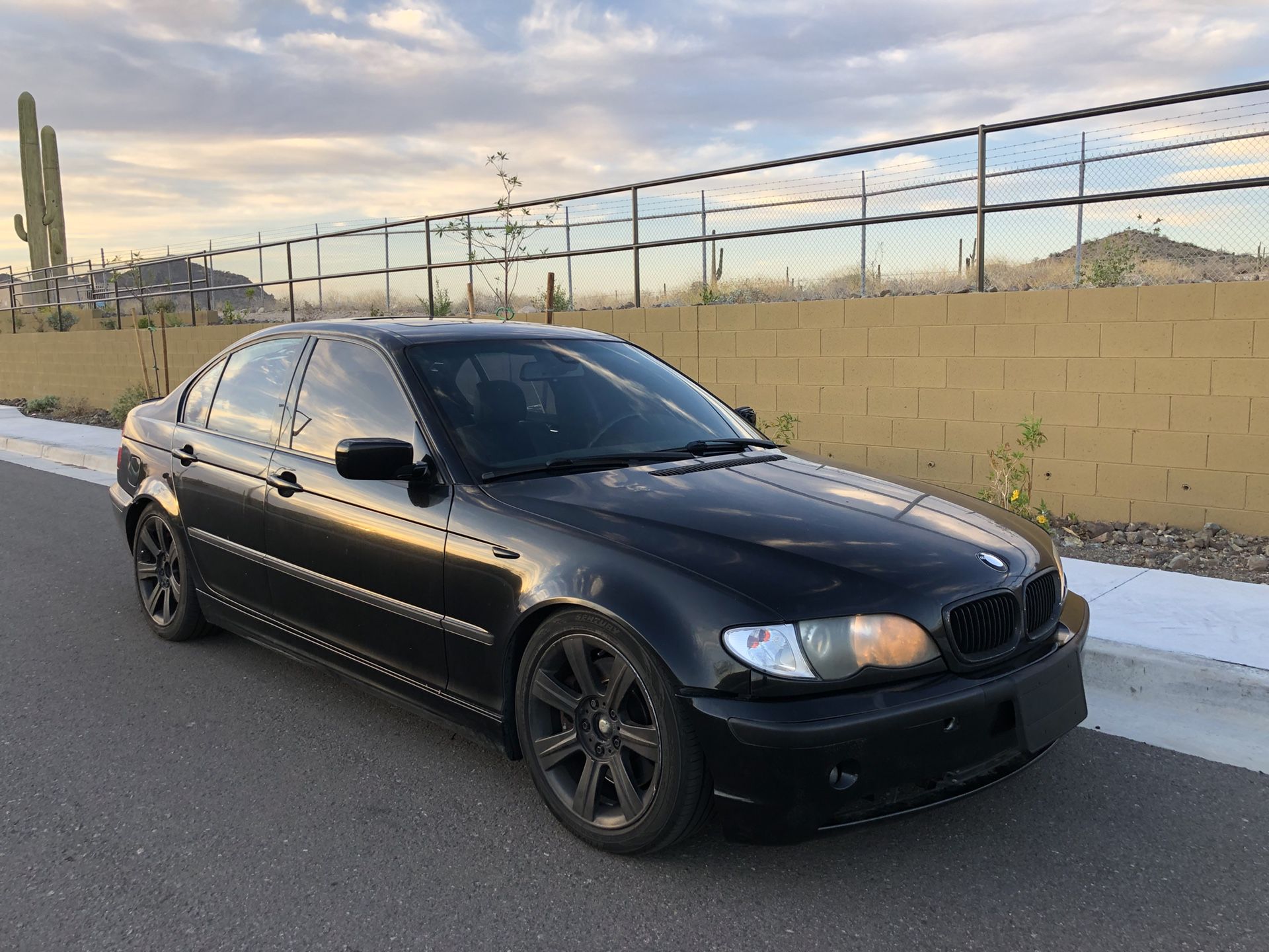 2004 BMW 330I ZHP E46 Black Great Driver M3 Sedan Auto Cheap Daily for sale or for trade bmw bimmer