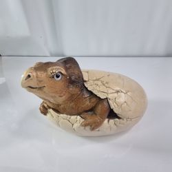 VTG Windstone Editions Hatching Protoceratops Dinosaur Egg Pena 1986.