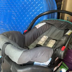 Graco Car Seat With Base