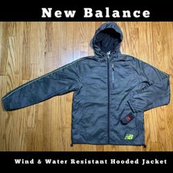 New Balance Mens Wind & Water Resistant Hooded Jacket Windbreaker Size M New!