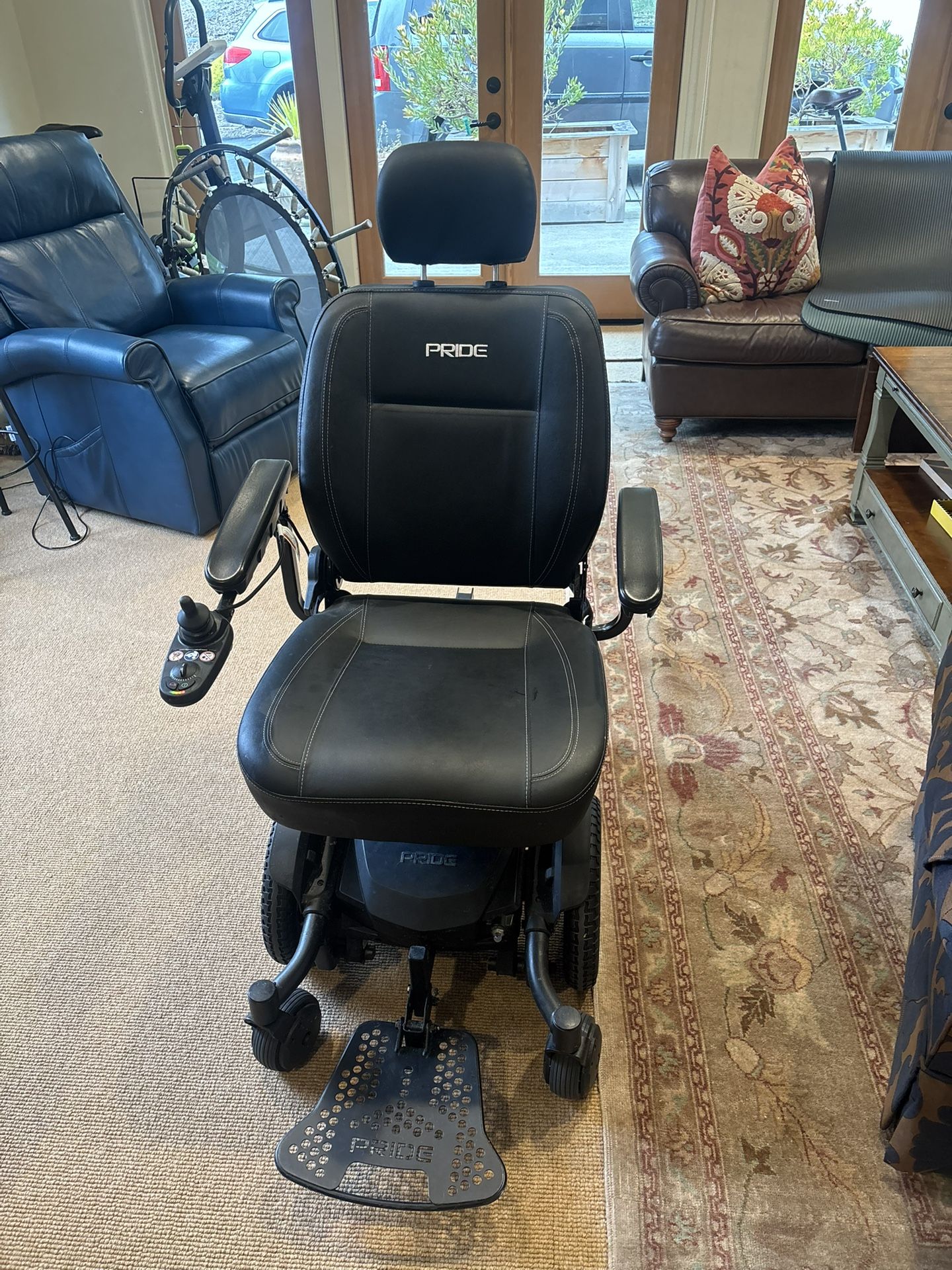 Electric Wheelchair