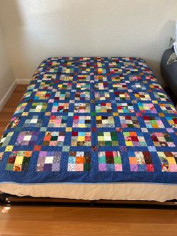 BRAND NEW Handmade Patchwork Quilt - Colorful "Potato Chip" Design 82”x66”