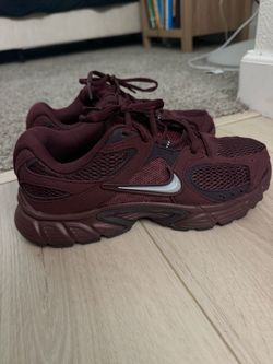 Nike Women’s V5 RNR