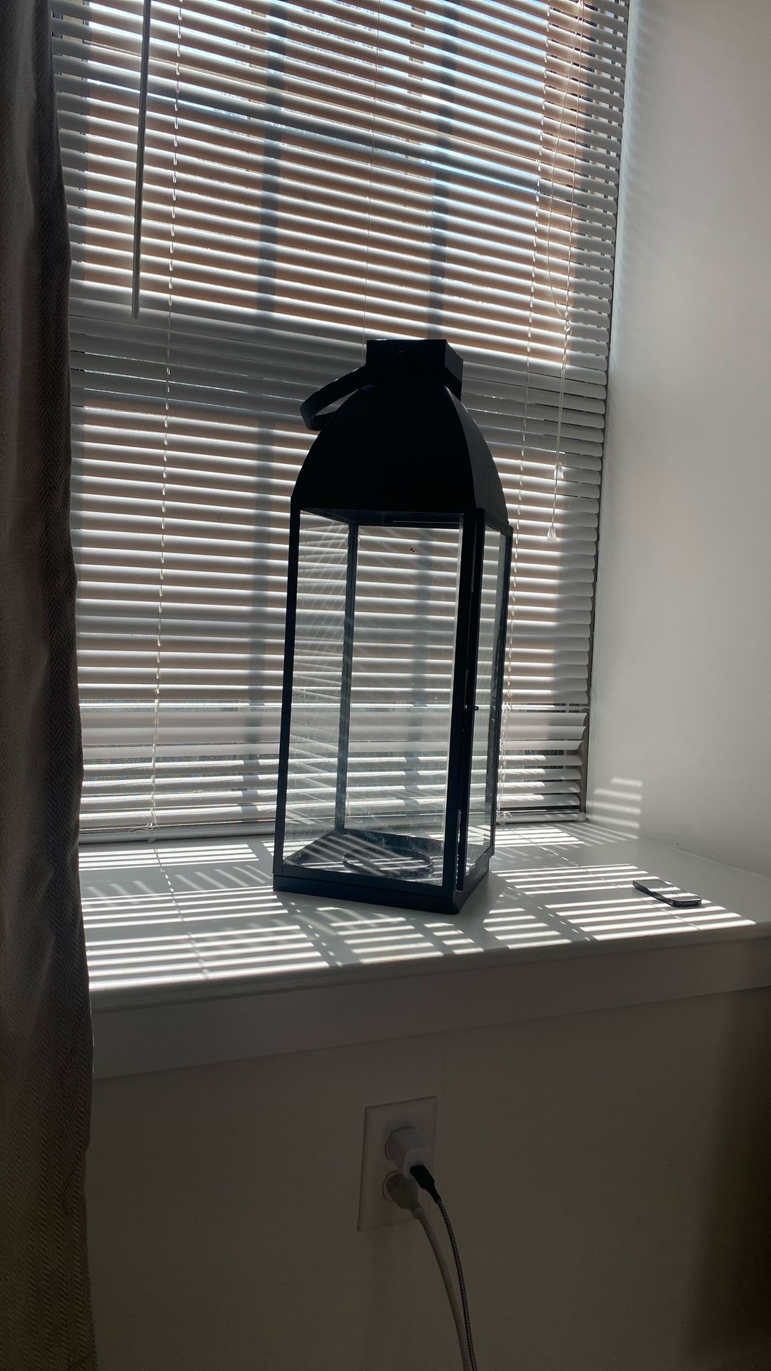 Smith And Hawkins Black Lanterns