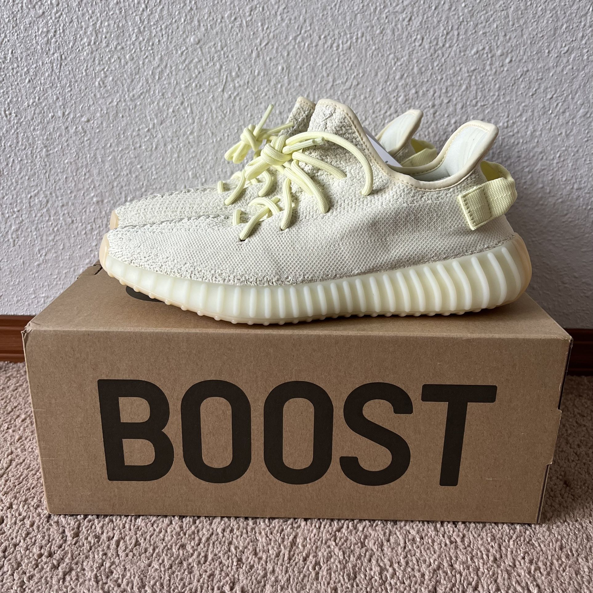 Yeezy Boost 350 V2 Kanye West YZY Men's Butter Yellow Athletic - Main Image