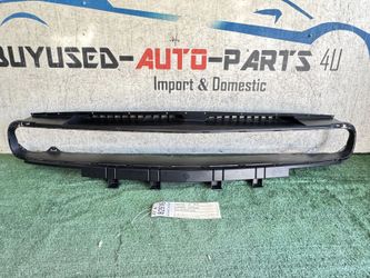 2015 - 2016 - 2017 - 2018 - 2019 DODGE CHALLENGER GRILLE OEM AY82616