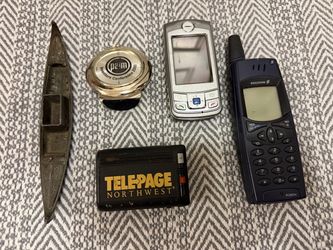 Vintage Tech & Collectibles Lot - Ericsson R380s, Palm 2000 Conference, Telepage Pager
